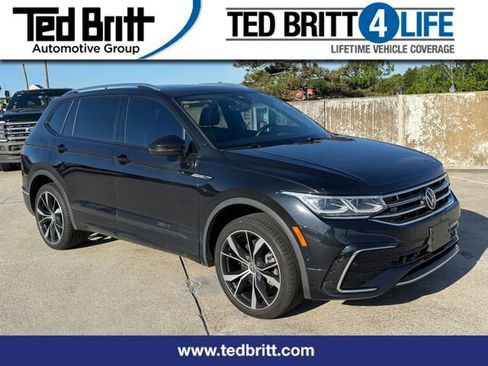Used 2022 Volkswagen Tiguan SEL R-Line AWD/4WD image 1