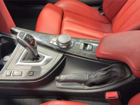 Used 2018 BMW 430i Convertible image 29