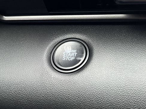 Certified 2026 Hyundai Elantra SEL Sport Premium FWD image 24