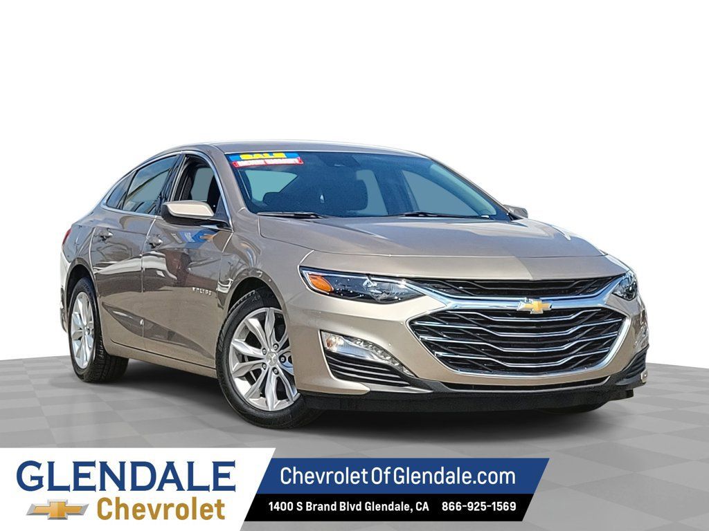 Used 2025 Chevrolet Malibu LT FWD image 1