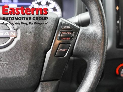 Used 2022 Nissan Frontier S RWD image 16