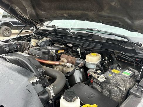 Used 2018 RAM 2500 Big Horn AWD/4WD image 38