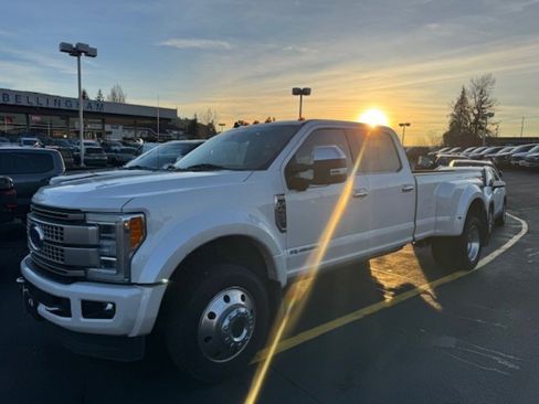 Used 2019 Ford F450 Platinum w/ Platinum Ultimate Package image 1