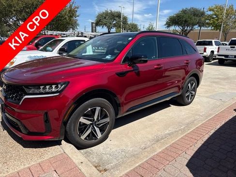 Certified 2023 Kia Sorento S w/ Panoramic Sunroof Package FWD image 1