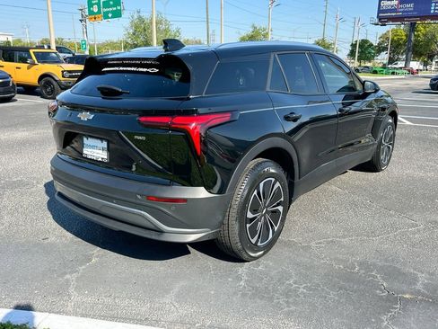 Used 2024 Chevrolet Blazer EV LT image 6