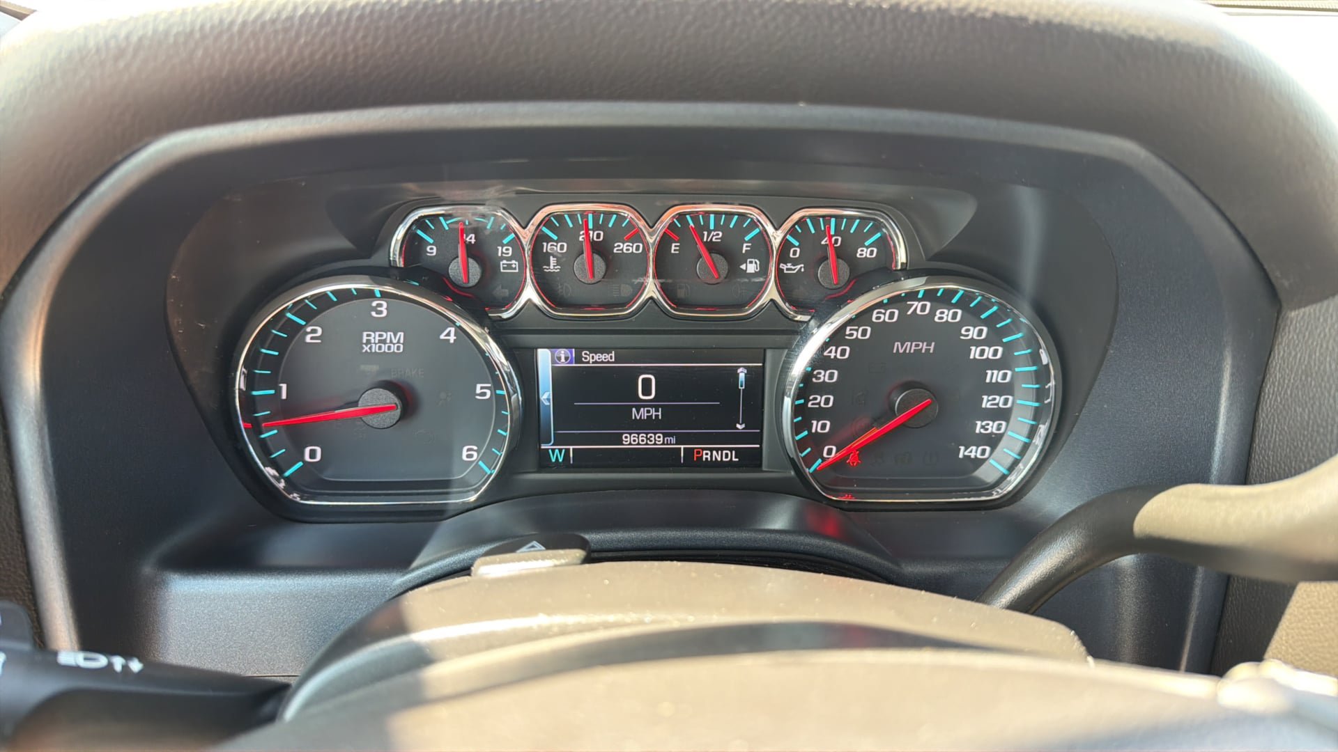 Used 2018 Chevrolet Silverado 1500 LT w/ All Star Edition AWD/4WD image 29