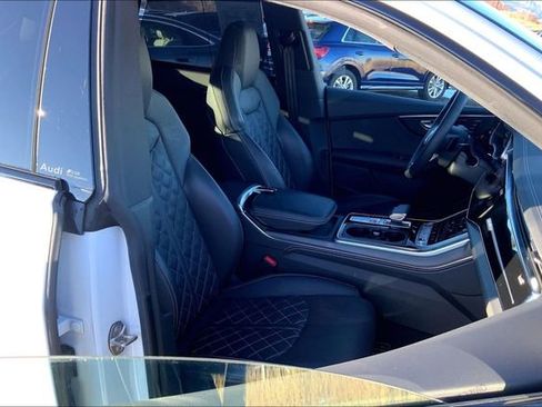 Used 2024 Audi SQ8 Premium Plus w/ Executive Package image 7