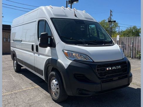 Used 2023 RAM ProMaster 2500 FWD image 1