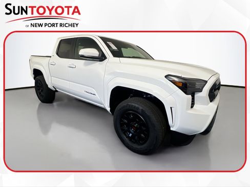 New 2025 Toyota Tacoma SR5 image 1