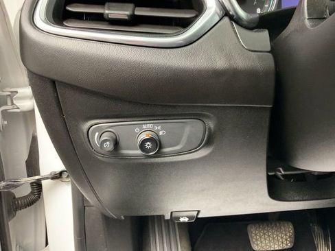 Certified 2019 Chevrolet Equinox LT image 15