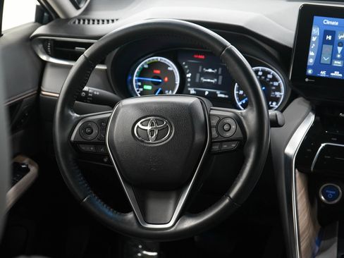 Used 2021 Toyota Venza XLE w/ Activity Package (TMS) image 15