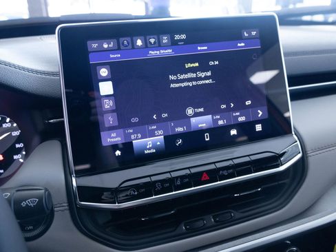 New 2026 Jeep Compass Limited image 21