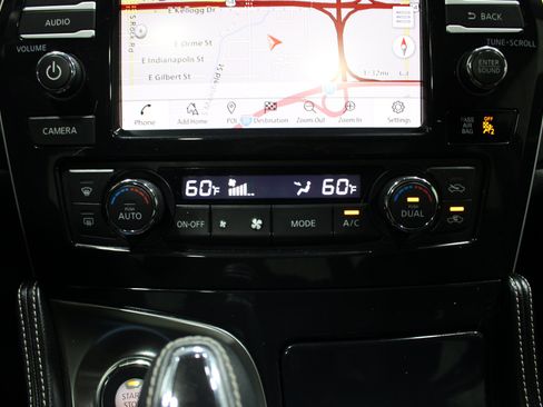 Used 2019 Nissan Maxima Platinum w/ Sport Mat Group FWD image 19