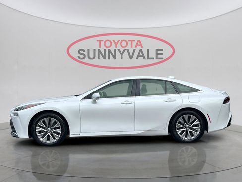 Certified 2022 Toyota Mirai XLE w/ Advanced Technology Package image 6