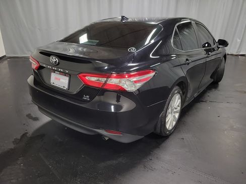 Used 2020 Toyota Camry LE AWD/4WD image 8