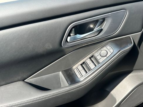 New 2026 Nissan Rogue SV image 10