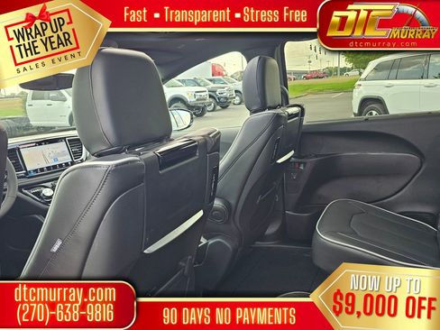 New 2026 Chrysler Pacifica Limited w/ Uconnect Theater Family Group image 27