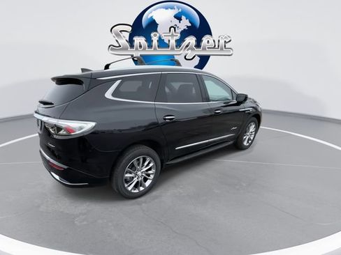 Certified 2024 Buick Enclave Avenir w/ Avenir Technology Package image 9