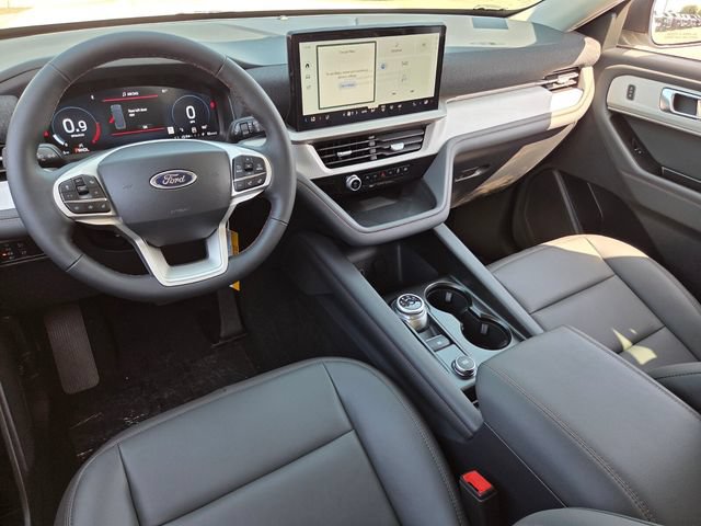 New 2026 Ford Explorer Active w/ Active Comfort Package RWD image 7