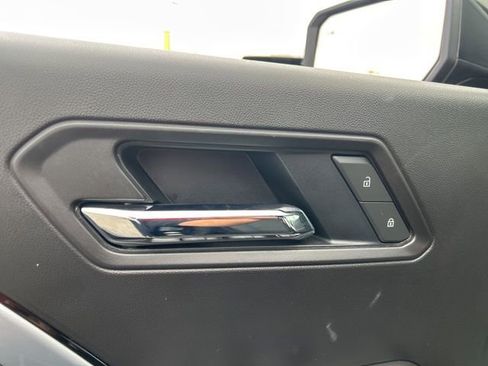 New 2025 Chevrolet Colorado Z71 w/ Midnight Edition image 12