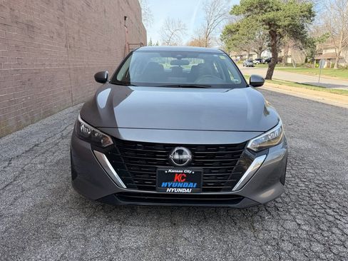 Used 2024 Nissan Sentra SV w/ All-Weather Package FWD image 2
