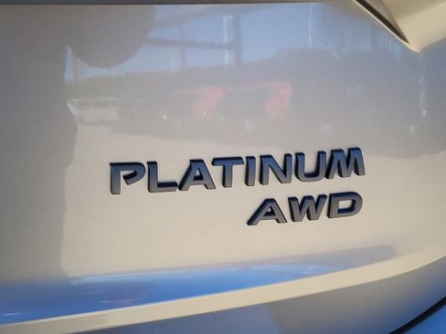 New 2026 Nissan Rogue Platinum image 12