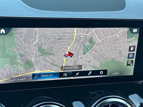 Certified 2023 Mercedes-Benz EQB 300 4MATIC image 18