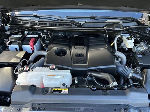 Used 2024 Toyota Tundra SR5 image 18