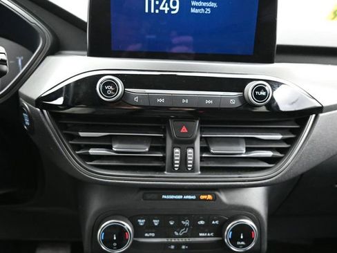 Used 2025 Ford Escape Active image 24