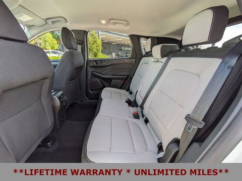 Used 2024 Ford Escape Active image 16