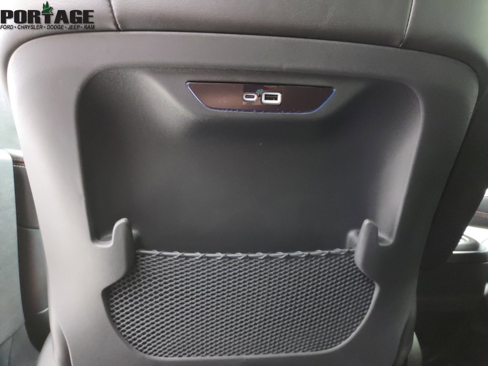 New 2027 Chrysler Pacifica Select AWD/4WD image 30