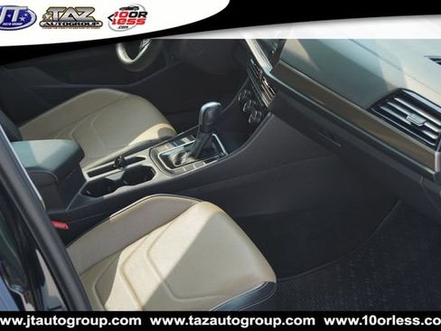 Used 2021 Volkswagen Jetta SEL Premium FWD image 22