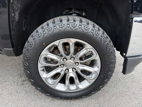 Used 2017 Chevrolet Silverado 1500 LT w/ All Star Edition RWD image 14