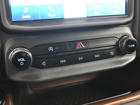 Used 2023 Ford Bronco Sport Outer Banks w/ Tech Package image 16