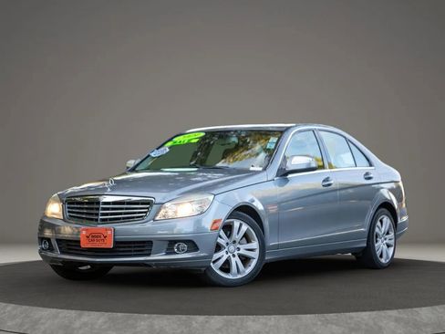 Used 2009 Mercedes-Benz C 300 Sedan image 1