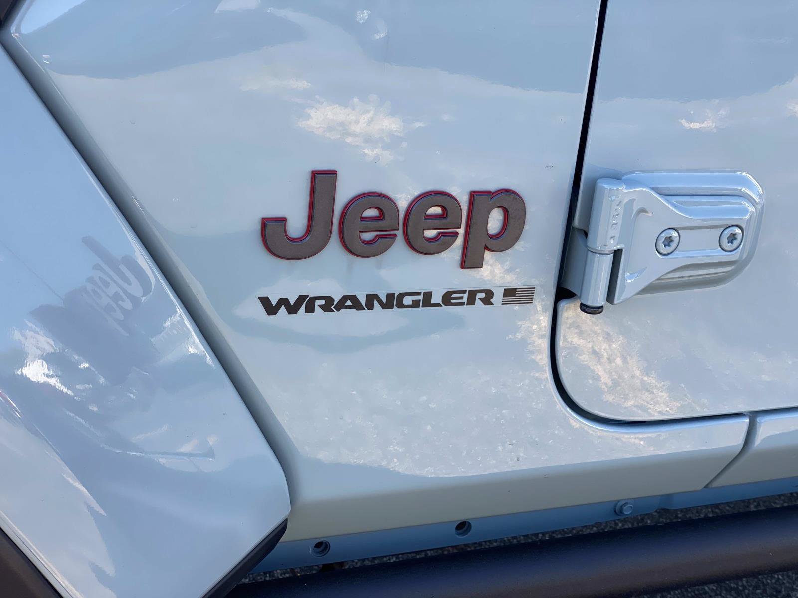 Used 2024 Jeep Wrangler Unlimited Rubicon AWD/4WD image 12