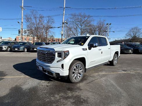 New 2026 GMC Sierra 1500 Denali w/ Denali Reserve Package image 3