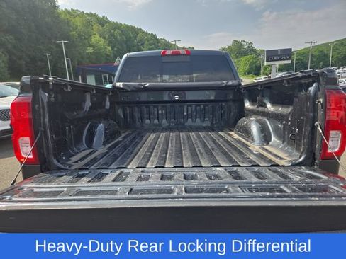 Used 2018 Chevrolet Silverado 1500 LTZ AWD/4WD image 26