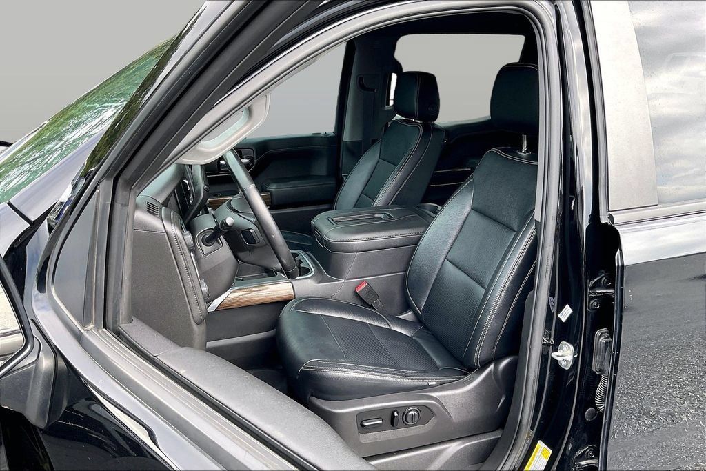 Used 2021 Chevrolet Silverado 1500 RST AWD/4WD image 26