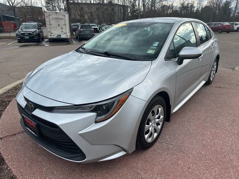 Used 2024 Toyota Corolla LE image 1