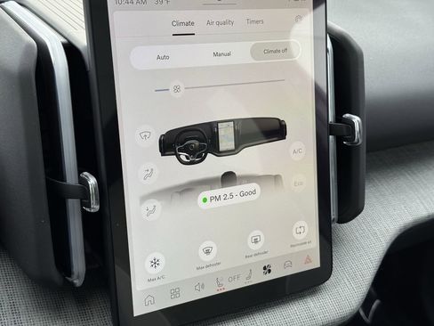 New 2026 Volvo EX30 Cross Country Ultra image 21