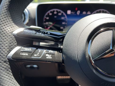 Certified 2026 Mercedes-Benz GLC 300 4MATIC image 19