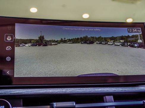 Used 2025 Hyundai Santa Fe Calligraphy FWD image 38
