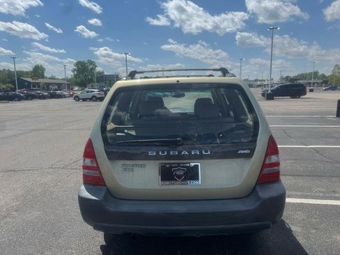 Used 2004 Subaru Forester 2.5X AWD/4WD image 5