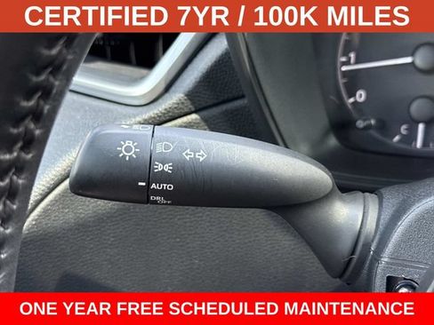 Used 2023 Toyota Corolla Cross LE w/ Moonroof Package FWD image 24