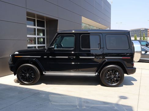 Used 2026 Mercedes-Benz G 550 image 9