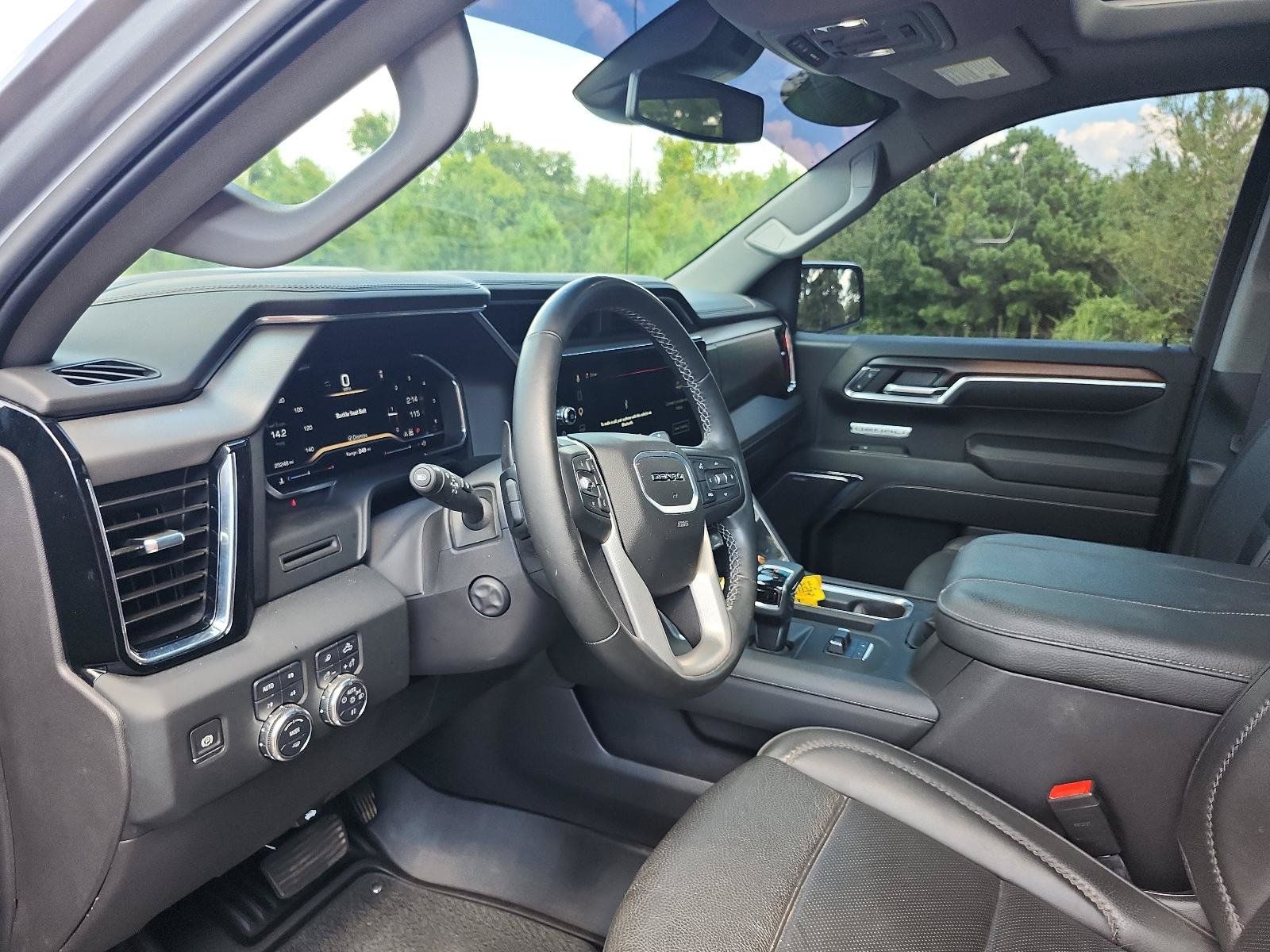 Used 2024 GMC Sierra 1500 Denali AWD/4WD image 16