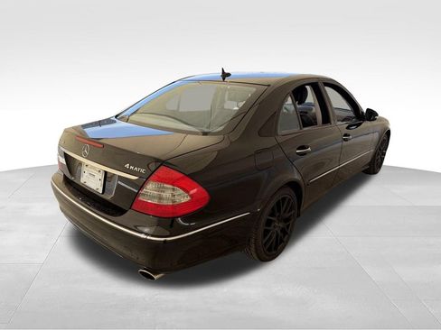 Used 2008 Mercedes-Benz E 350 4MATIC Sedan image 8