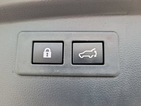 Used 2023 Subaru Outback Premium AWD/4WD image 14
