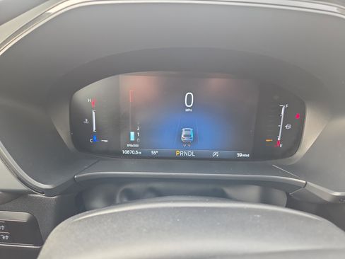 Used 2025 Ford Escape ST-Line image 17